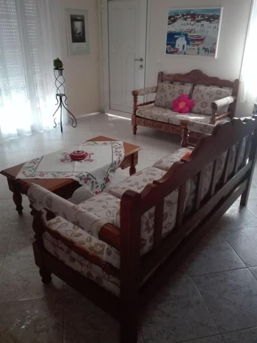 Apartament Pan Family House Fira  Zewnętrze zdjęcie