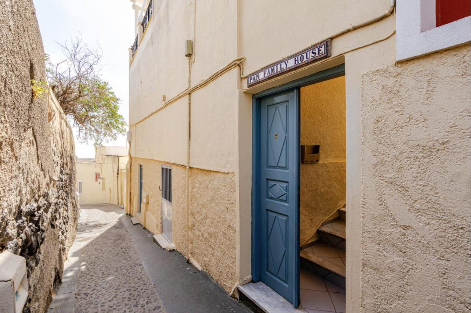 Apartament Pan Family House Fira  Zewnętrze zdjęcie